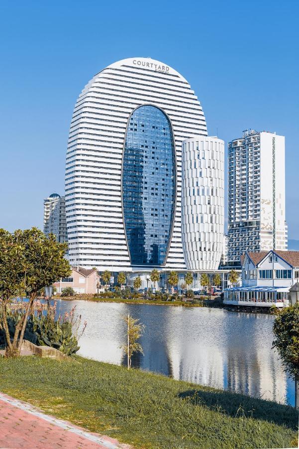 Your Sunshine Apartments บาทูมิ ภายนอก รูปภาพ